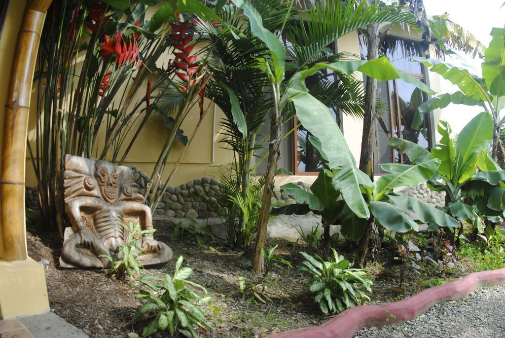 La Buena Vida Hotel Ayampe Exterior photo